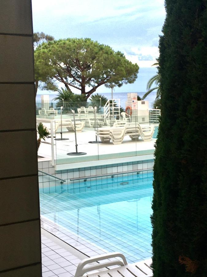 Monaco, Elegant & Quiet Renovated Apartment, In Fontvieille District, With Terrace & Pool, 15Min Walk To F1 Grand Prix Exterior foto