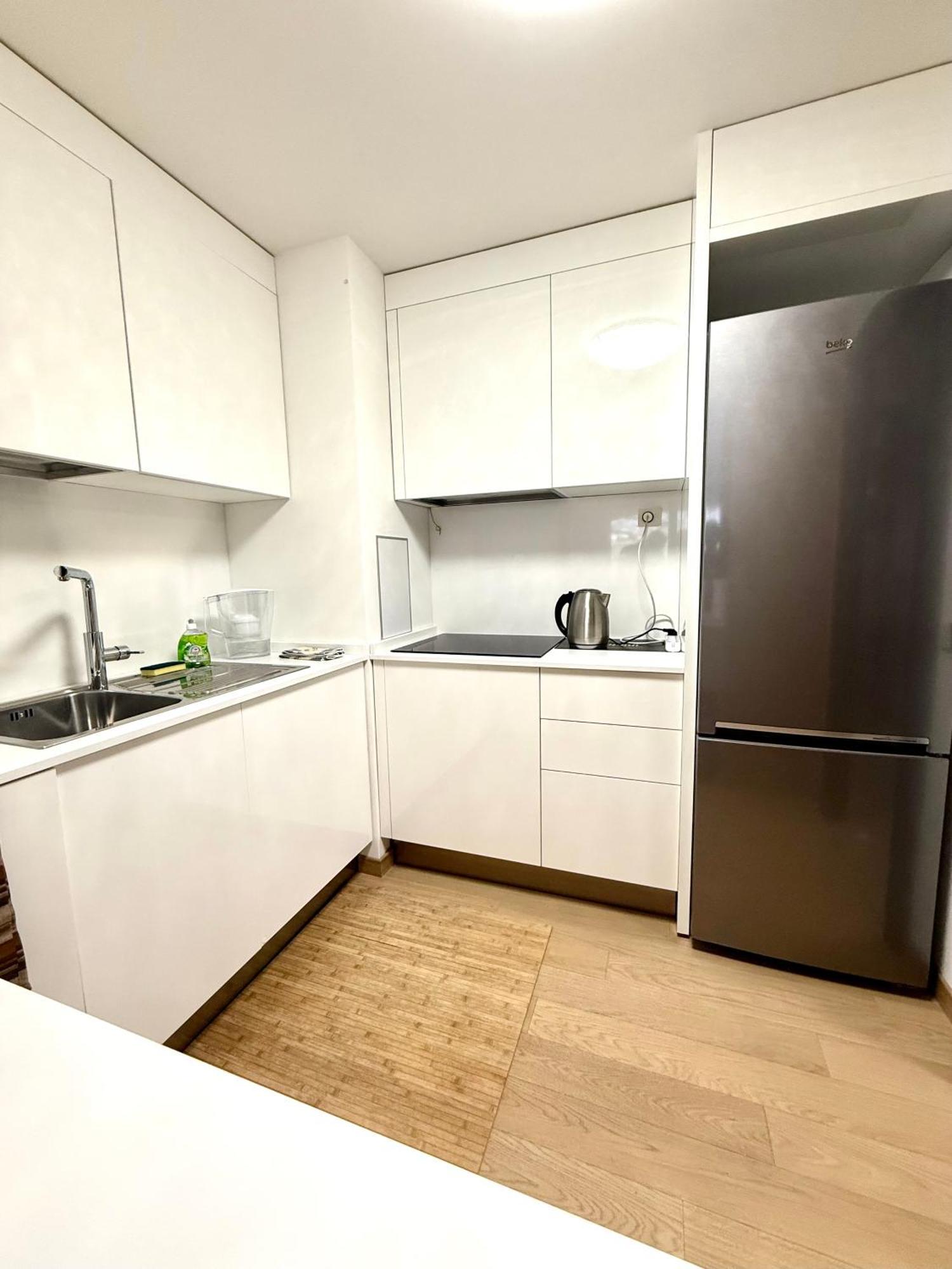 Monaco, Elegant & Quiet Renovated Apartment, In Fontvieille District, With Terrace & Pool, 15Min Walk To F1 Grand Prix Exterior foto